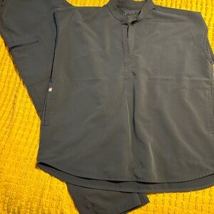 Figs Technical Collection Scrub Set